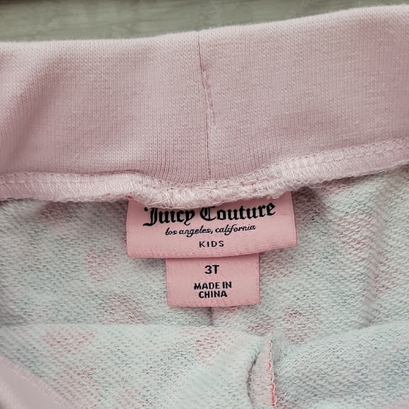 Juicy Couture Pink Strawberry Print Hoodie and Shorts Size 3T Kids Girls Toddler - Picture 5 of 15